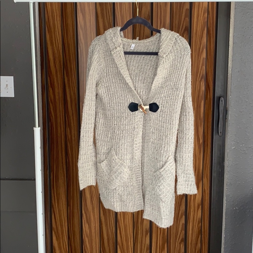 Grey sweater